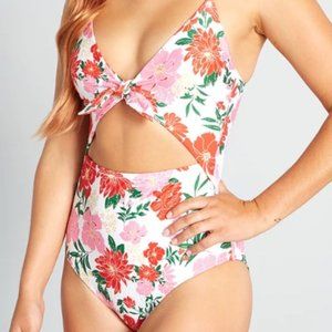 The Siena One-Piece Swimsuit White Floral